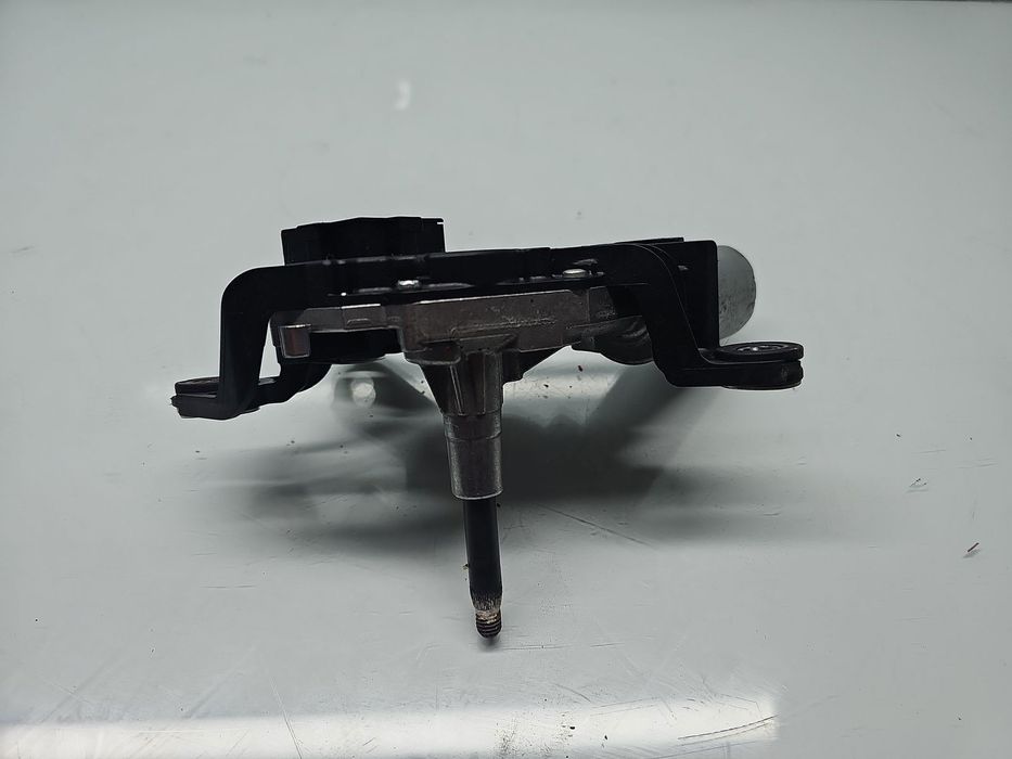 Motoras stergator haion  Volkswagen Golf 6 (5K1) [Fabr 2009-2013] 5K6