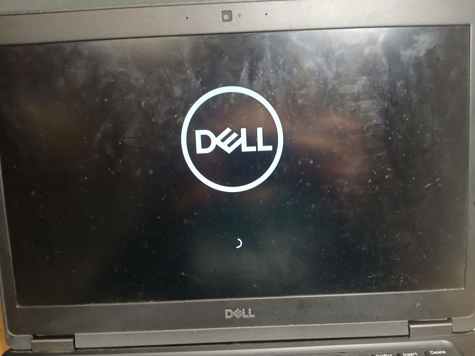 Vand laptoo dell latitude 5490
