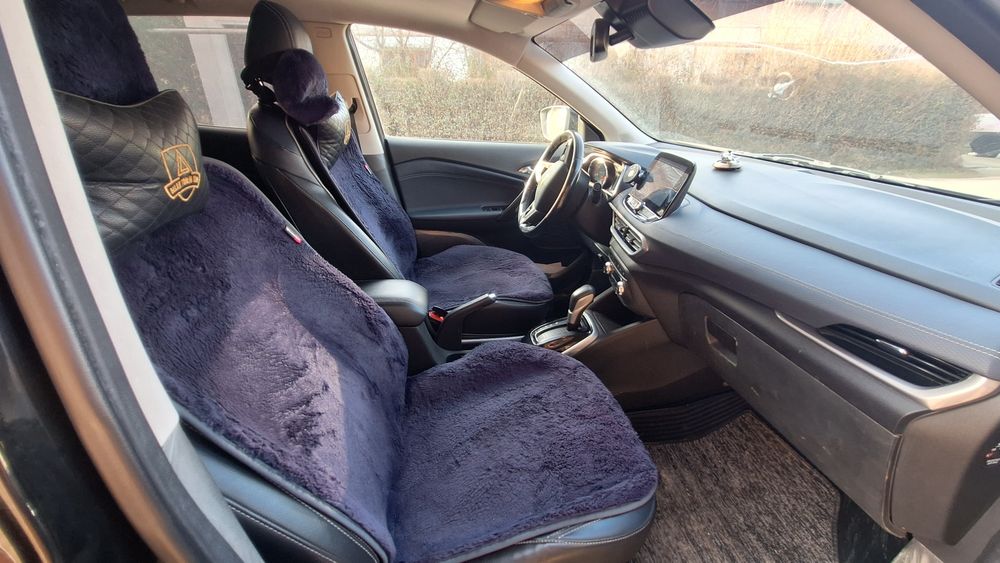 Tracker premier, 2023-yil