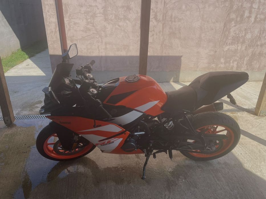 Ktm rc 125 anul 2018
