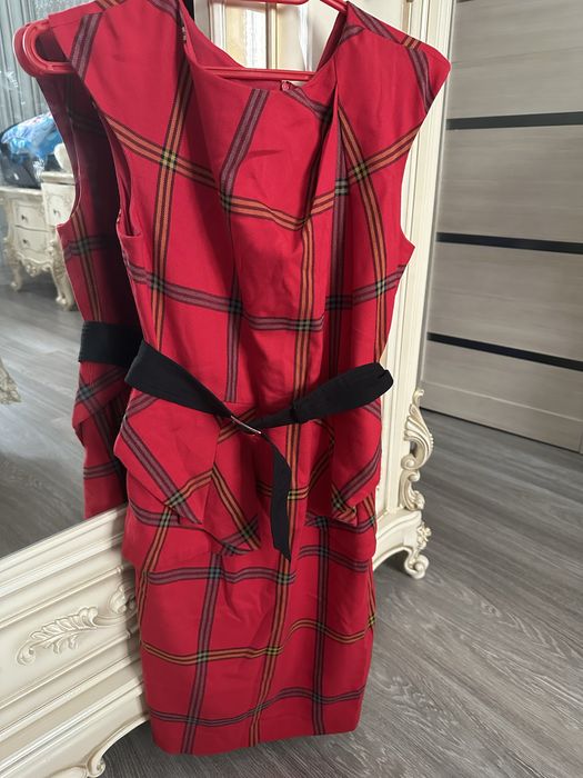 қыз-келіншектерге арналған көйлектер