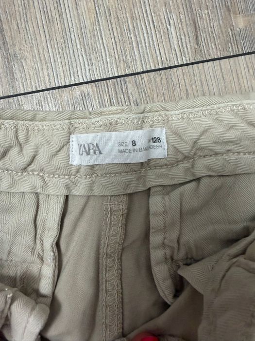 Pantaloni scurți Guess 130 , Camasa mâneca scurta Zara mărimea 134 cm