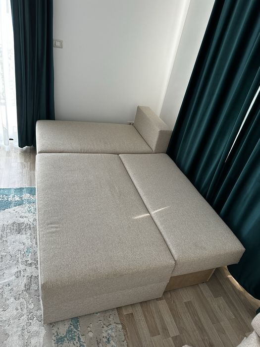 Canapea living extensibilă