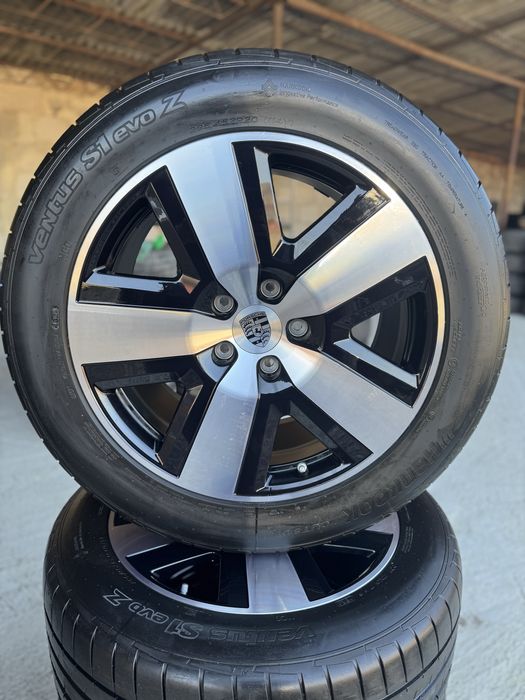 Jante Porsche Cayenne Coupe S R20 Originale 2024 Hankook vara 2024 95%