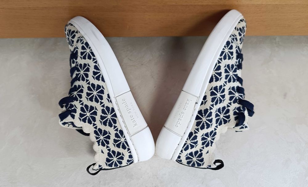 Kate Spade Spade Flower Lift Knit Geo-Много Запазени