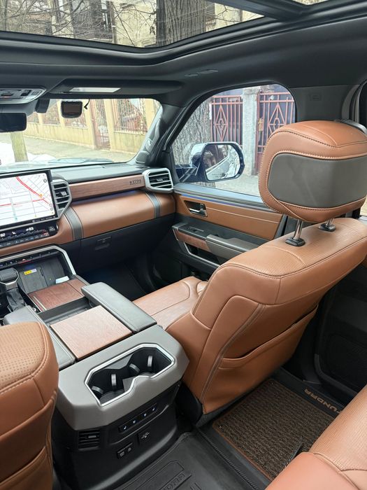 TOYOTA Tundra Hybrid i-Force MAX