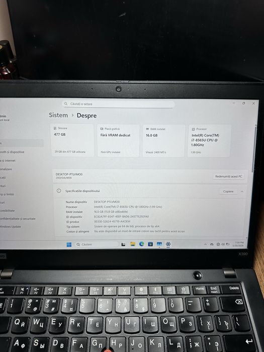 Lenovo x390 16 GB RAM 512 SSD I7 8th