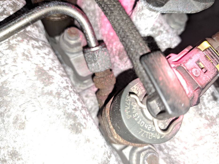 Injectoare OPEL Insignia,Astra j 2.0 cdti cod 55577668