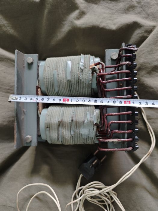 голям стар трансформатор