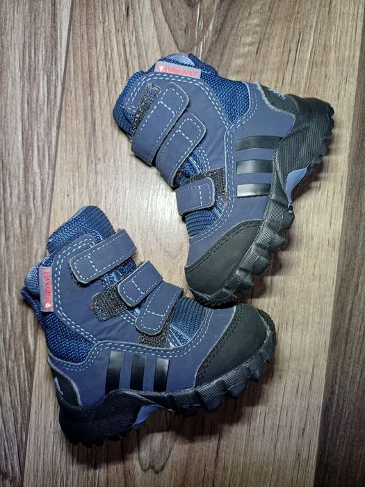 Ghetuțe adidas marimea 18