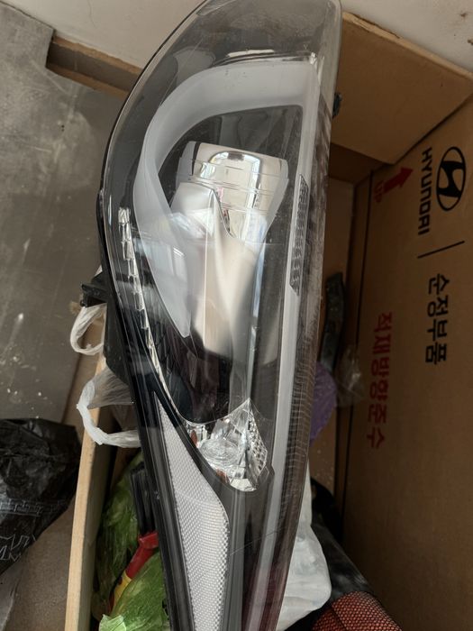 Фара huyndai elantra