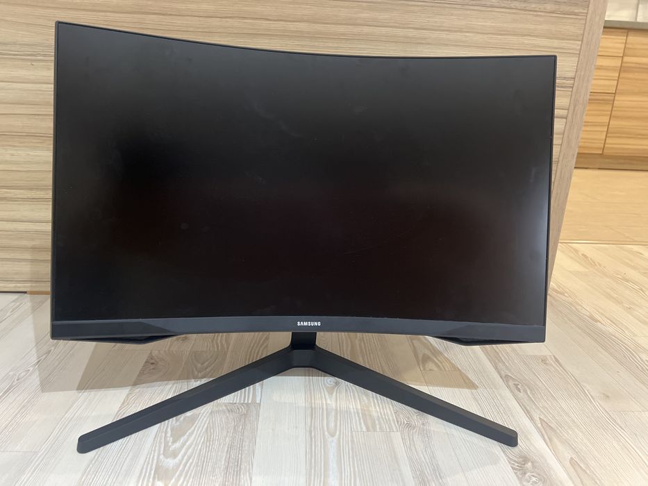 Монитор Samsung Odyssey G5 G55T C27G55TQWI черный