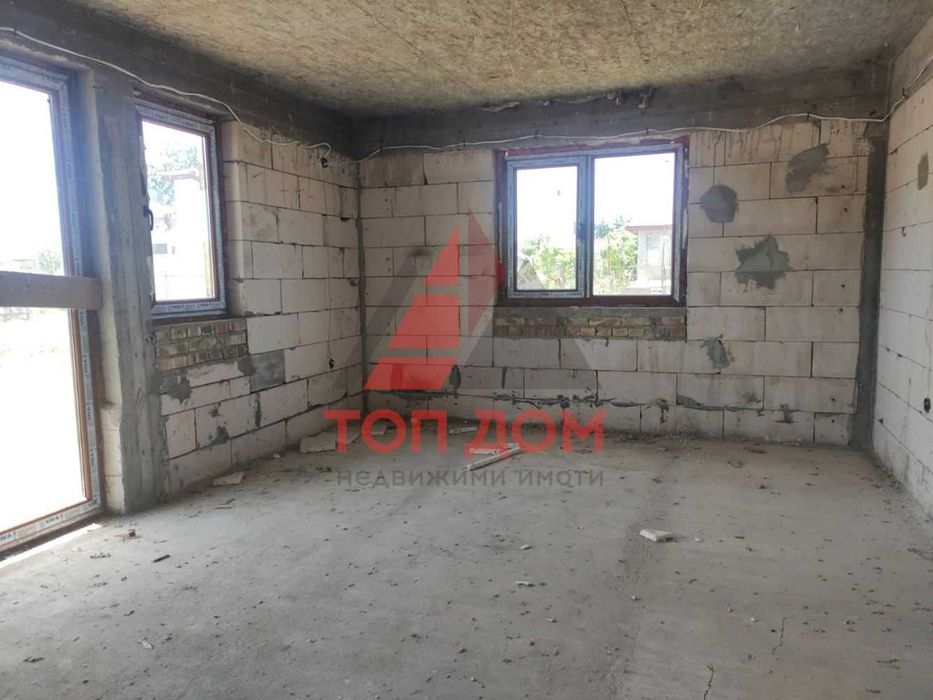 Продава се Къща в с. Храброво, Област Добрич - 140 кв.м за 393 €/кв.м - Снимка #2