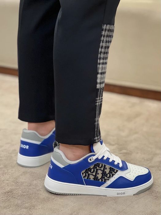 CD B27 Low Top Blue/White