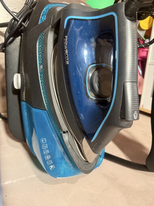 Statie de calcat Rowenta silence steam pro