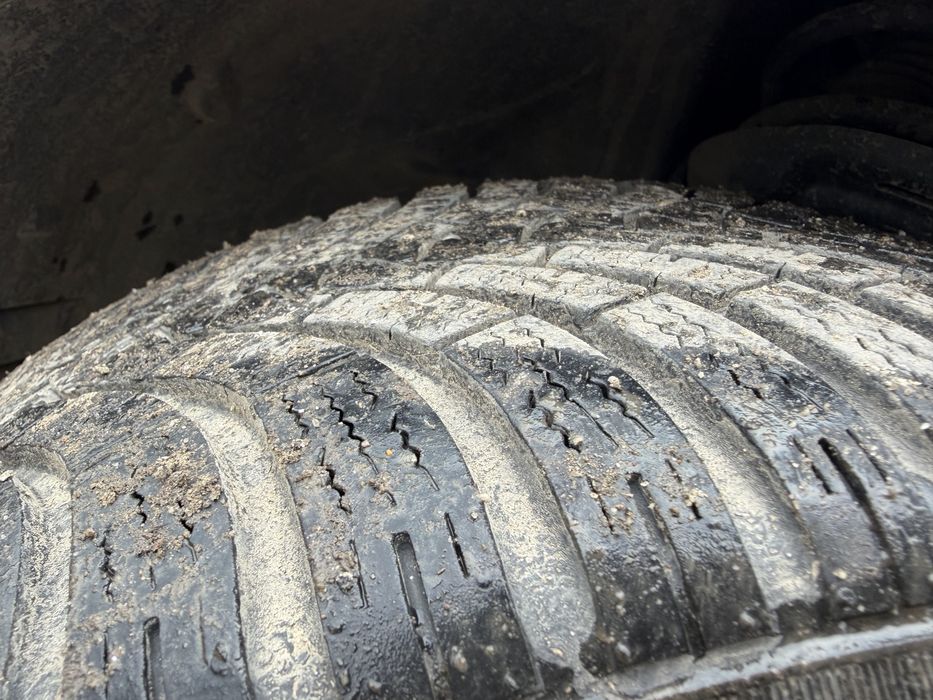 Jante Mercedes R17 cu anvelope 225/45r17 5x112