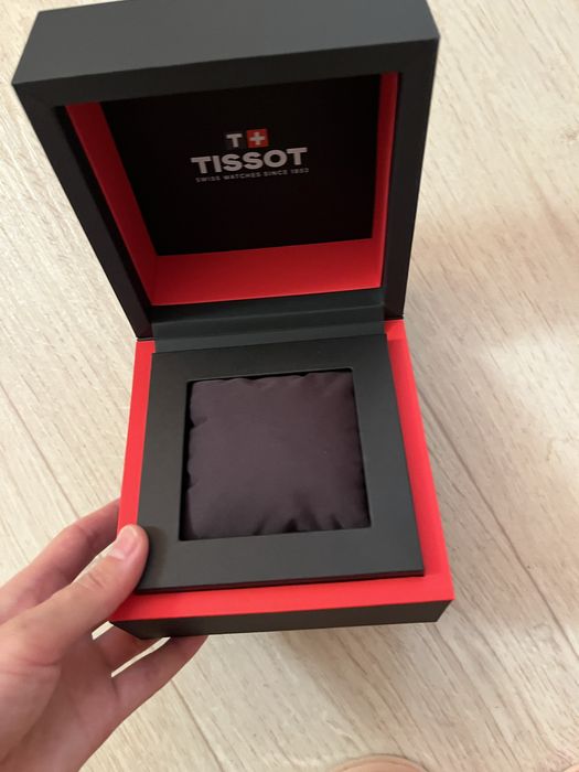 Коробка TISSOT Swiss