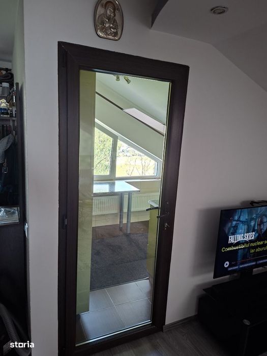 Propietar/Apartament cu 3 camere, curte
