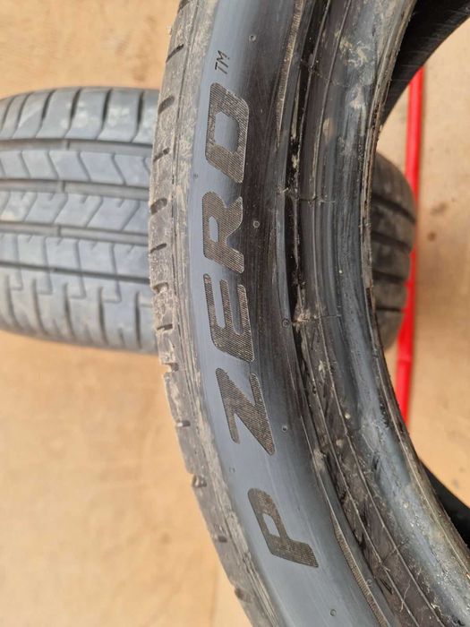2 Pirelli R19 255/40 Летни гуми  DOT4723