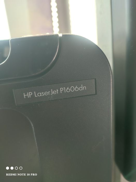 лазерный принтер HP LaserJet P1606dn