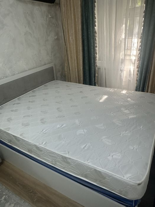 Продаю матрас 200х160