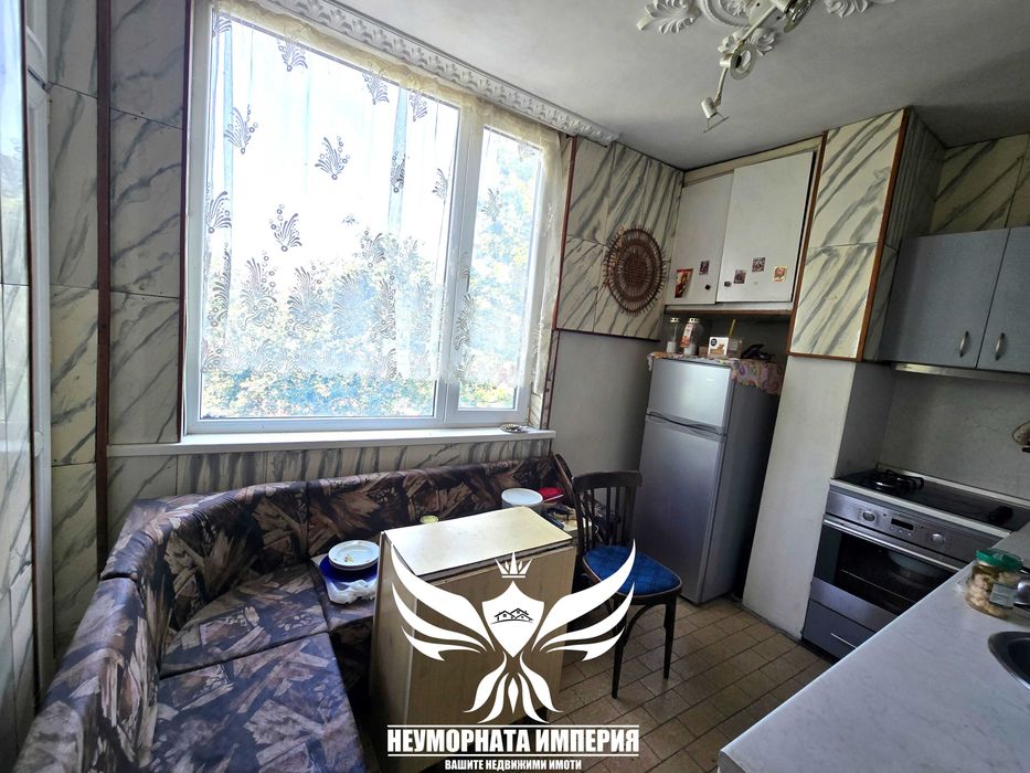 Продавам тристаен апартамент 71кв.м. на 4 етаж в Асеновград до Месокомбината - снимка 14