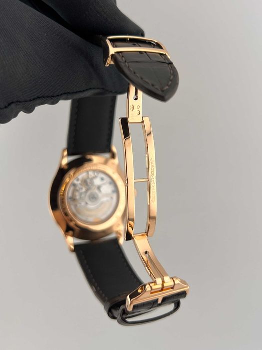 Наручные часы Jeager-Le-Coultre Ultra Thin