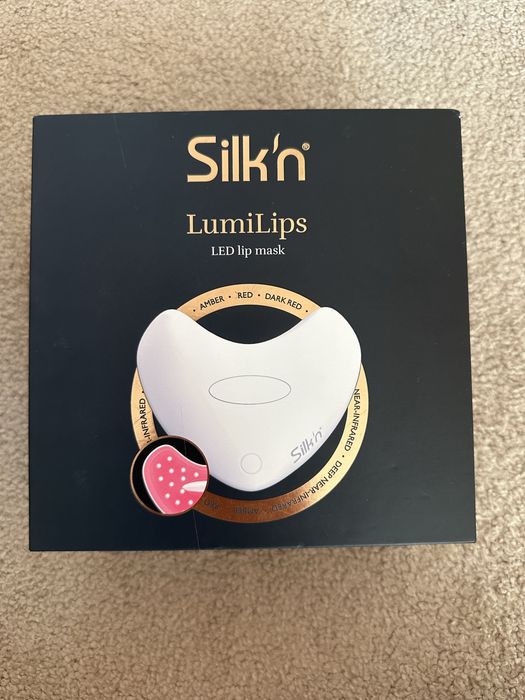 Продавам чисто нова LED маска за устни Silk'n LumiLips