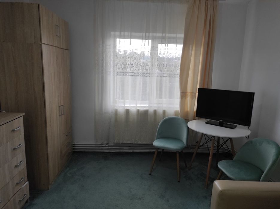 Inchiriez Apartament 1 cameră zona Gh Doja
