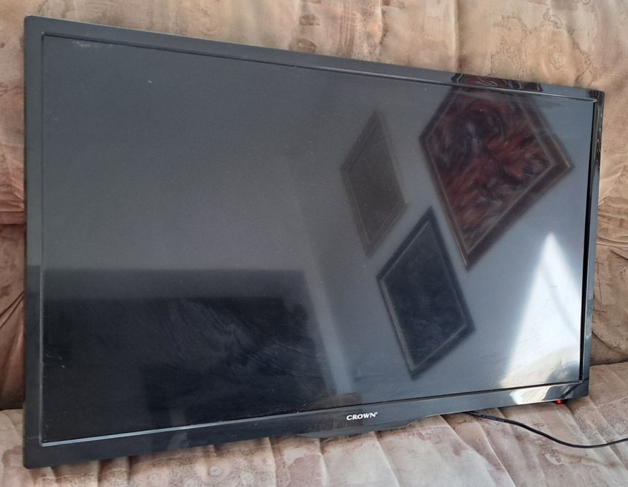 Телевизор за части Crown