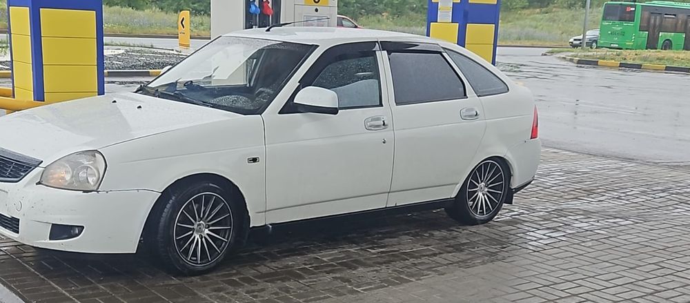 Продам диски с резиной R15
