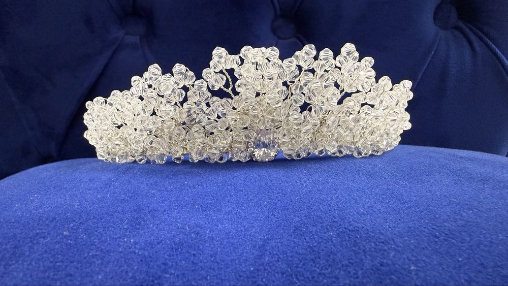 Diadema de mireasa lucrata manual