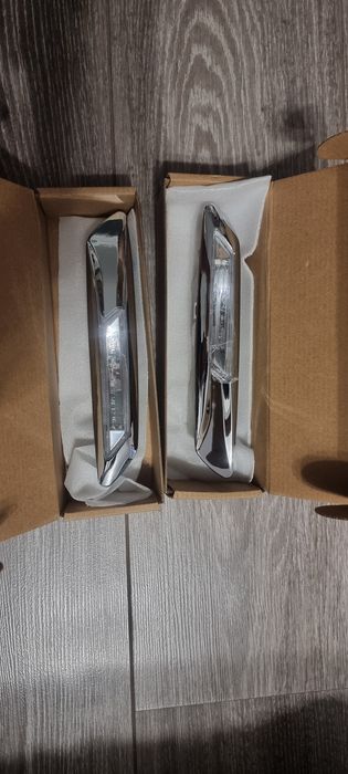 Semnalizatoare (pereche )  Laterale BMW F10 / F11 Original