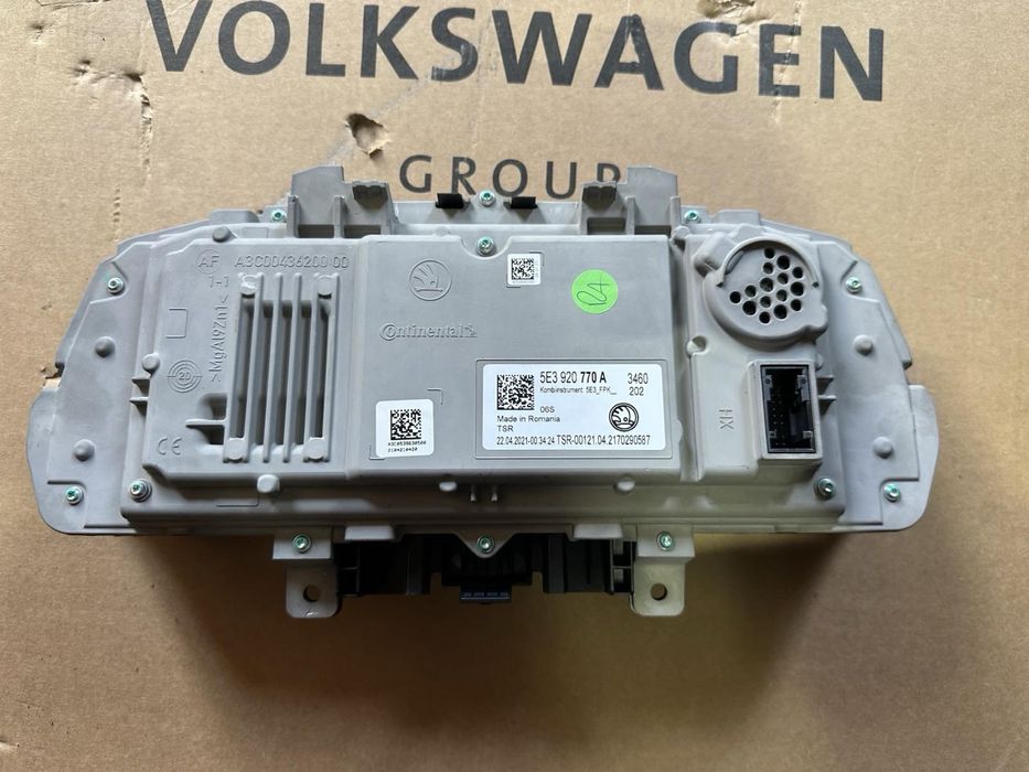 Шкода Октавия виртуален кокпит 5E3920770A