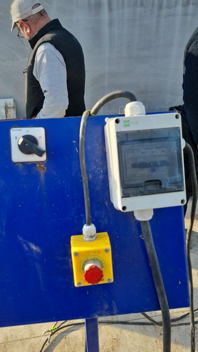 Linie de fabricat brichete din paie