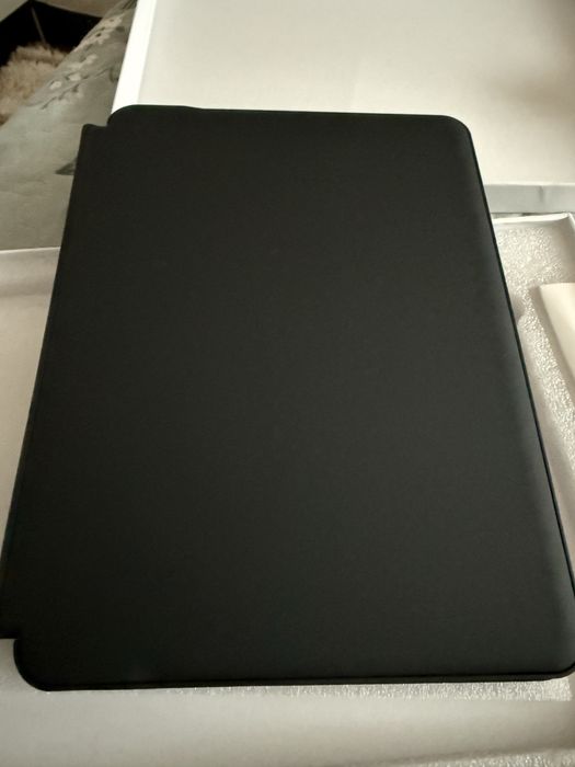 Husa cu tastatura pentru ipad