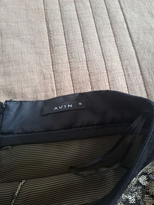 Златиста парти пола Avin