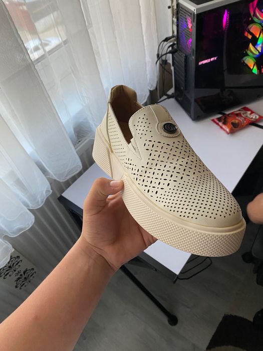 Papuci gucci de femei