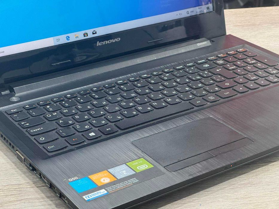 Лаптоп Lenovo G50-30 / 4GB RAM / 1TB