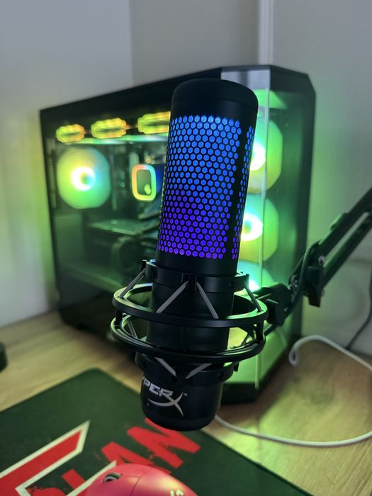 В продаже микрофон HyperX QuadCast S