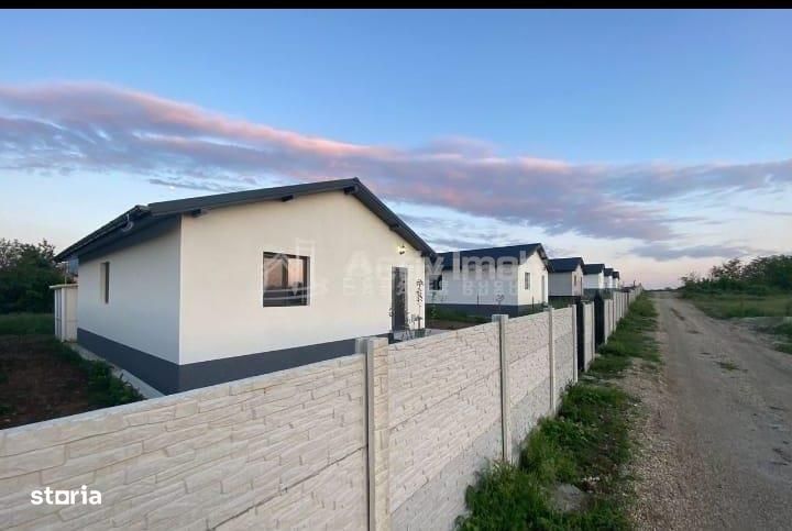 Case individuale pe parter-Mihailesti-Giurgiu-Teren  400 mp-STB