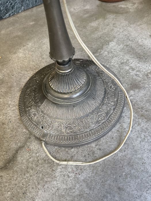 Продается антикварный светильник бу