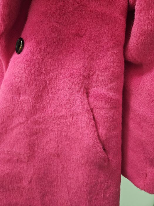 Продам розовую шубу