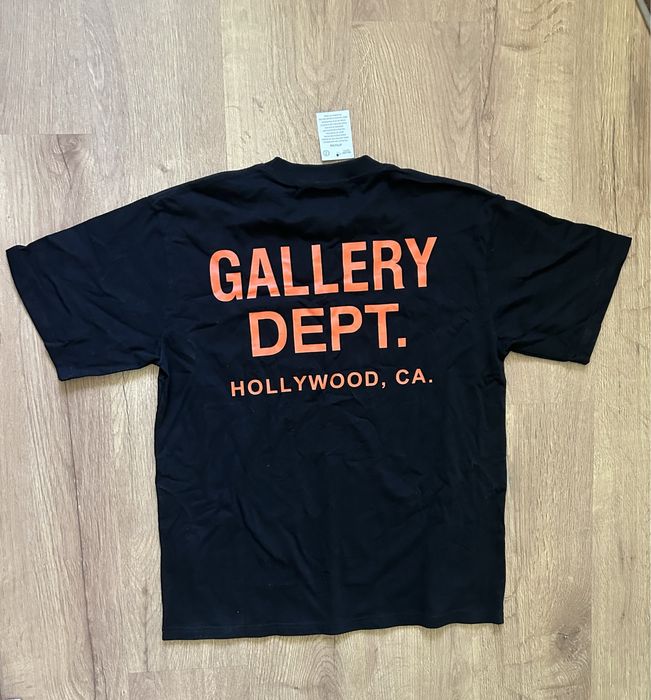 Tricou Gallery Dept