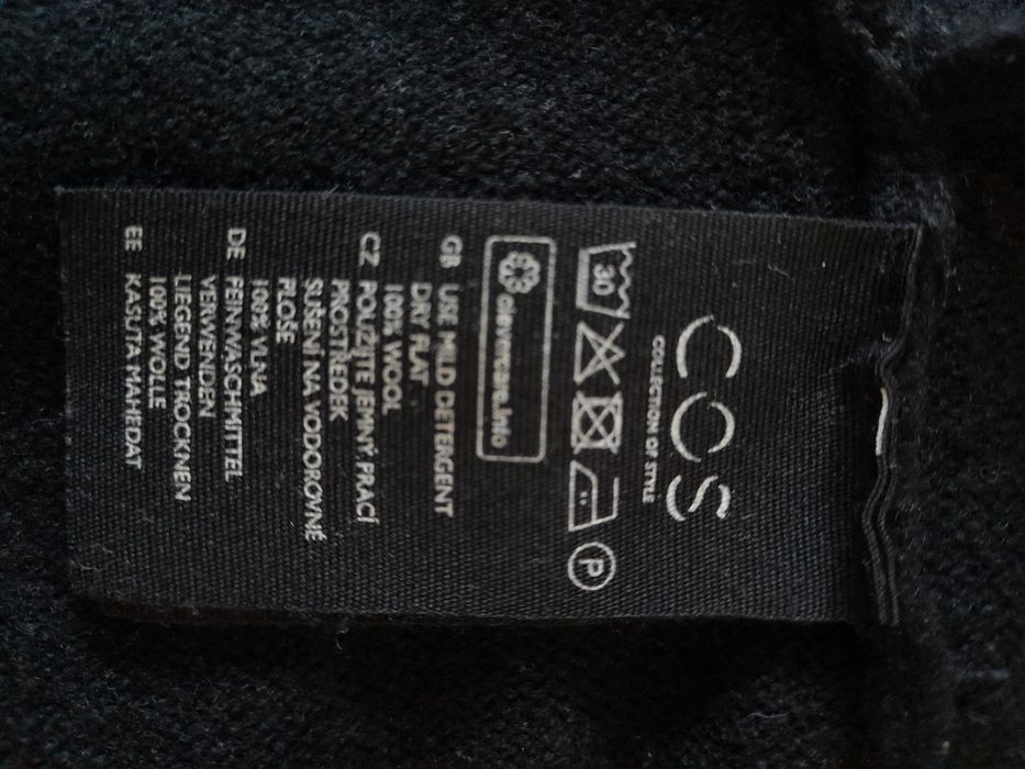 Cardigan COS, lână 100%,nr.36-38, 140 lei