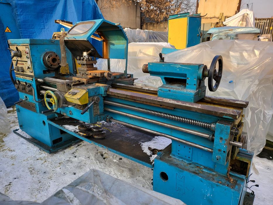 Станки фрезерный, токарный.