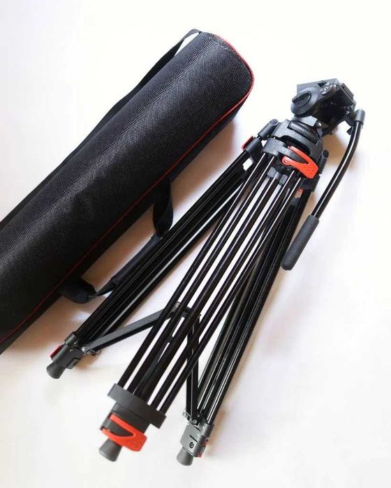 Професионален статив FOSOTO 1.8m с флуидна глава