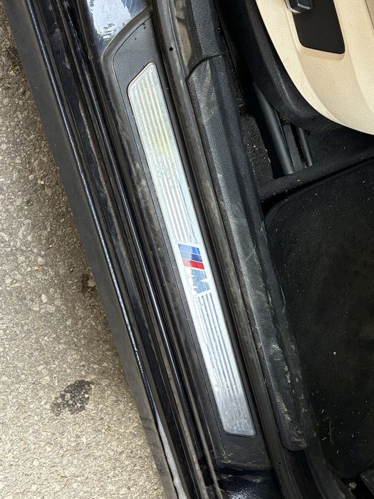 M вътрешни прагове за врати за BMW F07 GT.