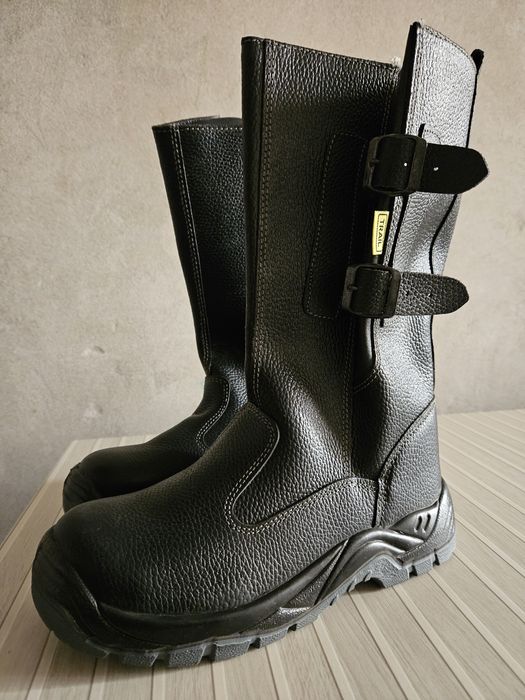 Спецобувь  новый