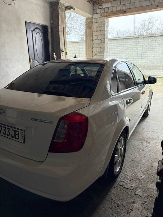 Srochna 2 pozitsiya gentra sotiladi